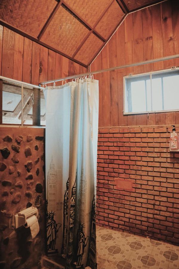 Crossroads House Hotell Mae Hong Son Eksteriør bilde